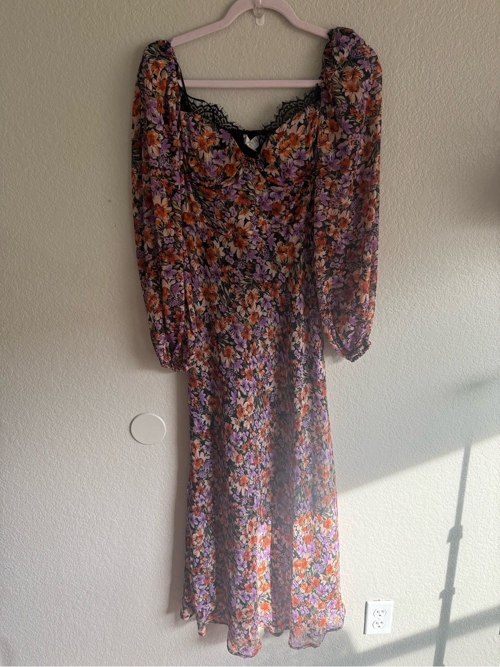 Astr The Label Sylvie Floral Maxi Dress